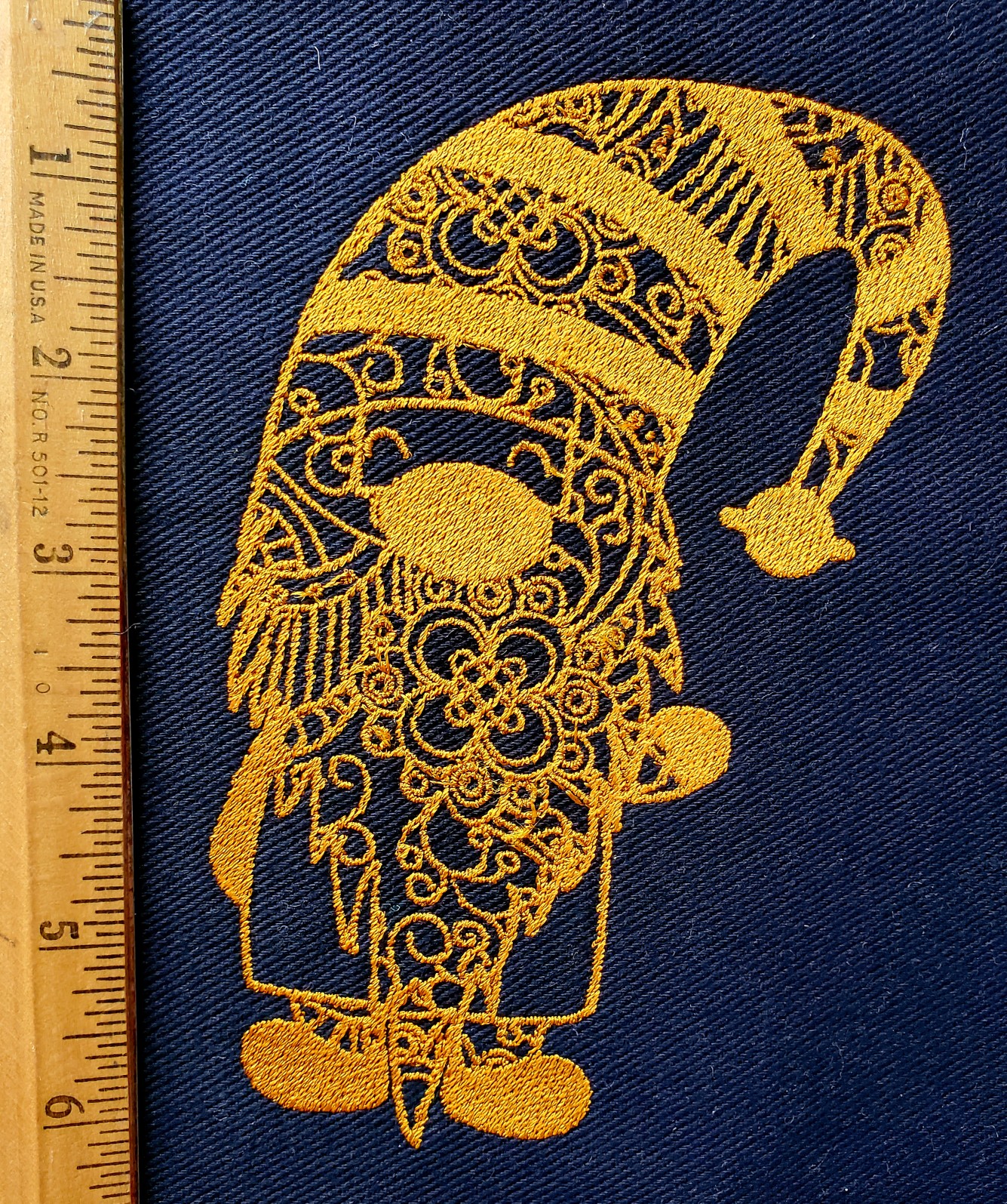 gnome-with-clover-zentangle-embroidery-jennifer-wheatley